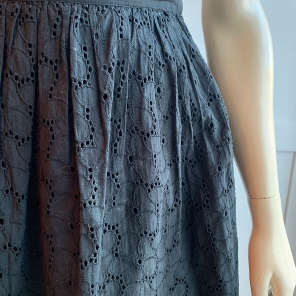 Women's eyelet skirt - Picture 2 of 9